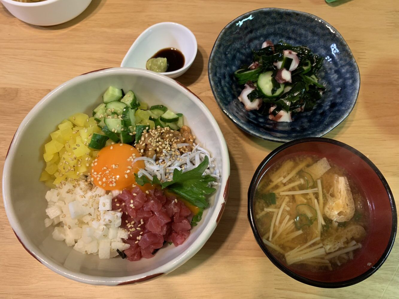 お助けレシピ 好きなもの乗っけるだけ ばくだん丼 なら超簡単なのに栄養満点 大阪ママのランチ イベント 子育てブログ Mamaoasis ママオアシス