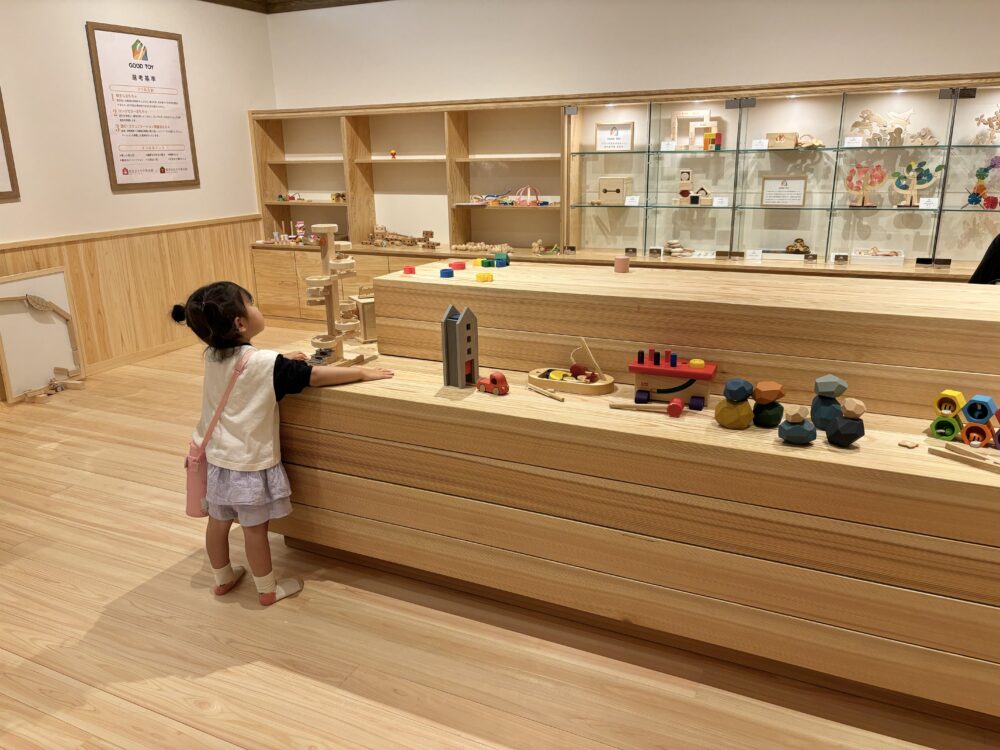 「奈良おもちゃ美術館」に展示されるグッド・トイ