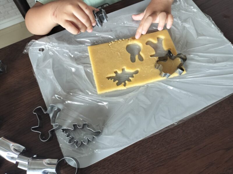 ヨックモックのおうちで手作りクッキー