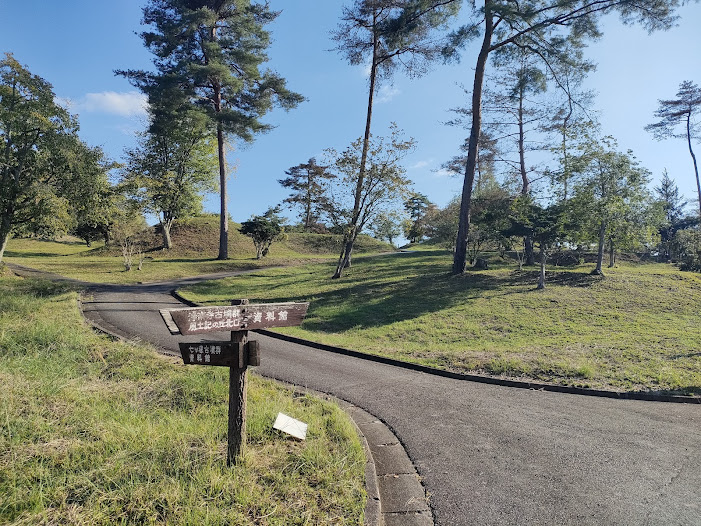 看板のあってコースが分かりやすいです。