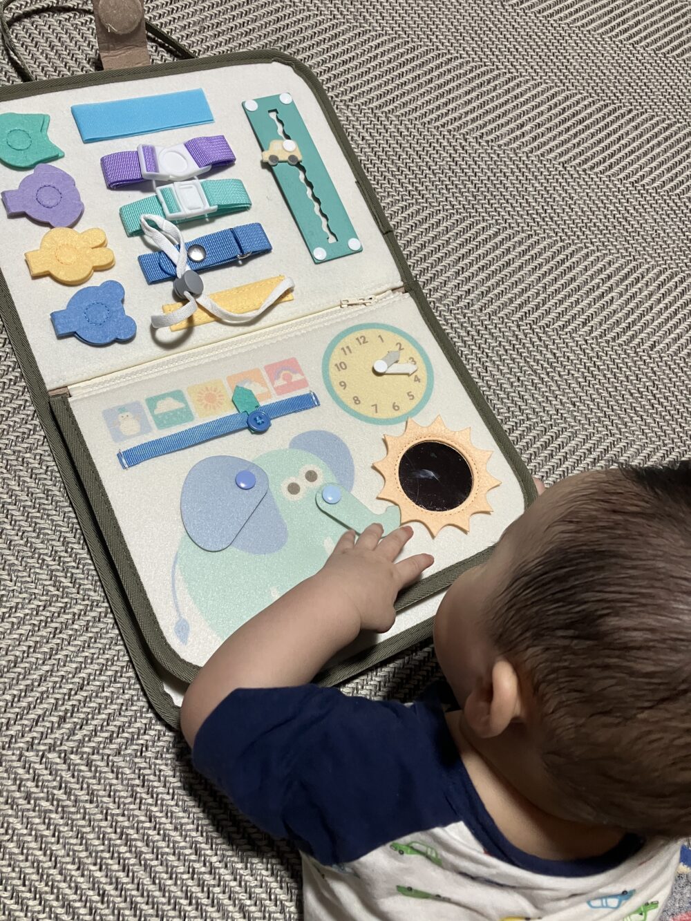 3COINS スリーコインズ スリコ ビジーボード モンテッソーリ おもちゃ ビジーBOOK ビジーブック 知育