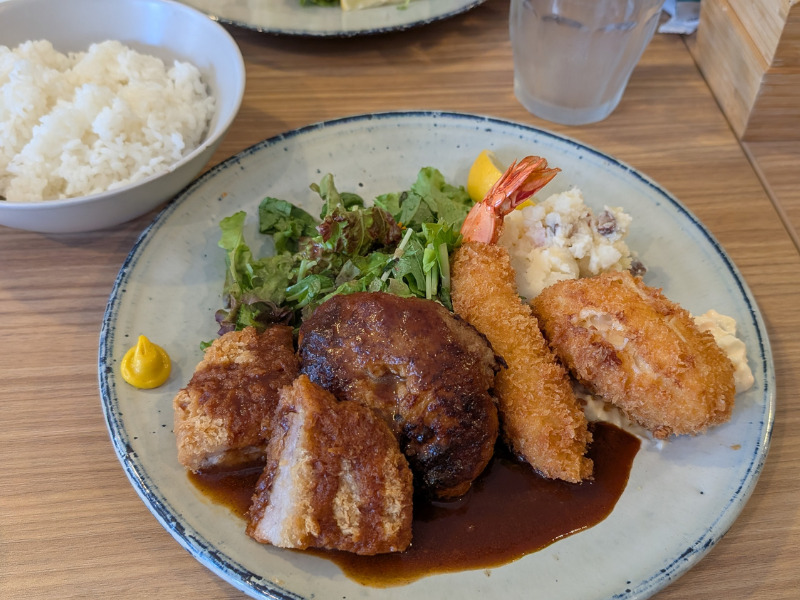 洋食バルエイル