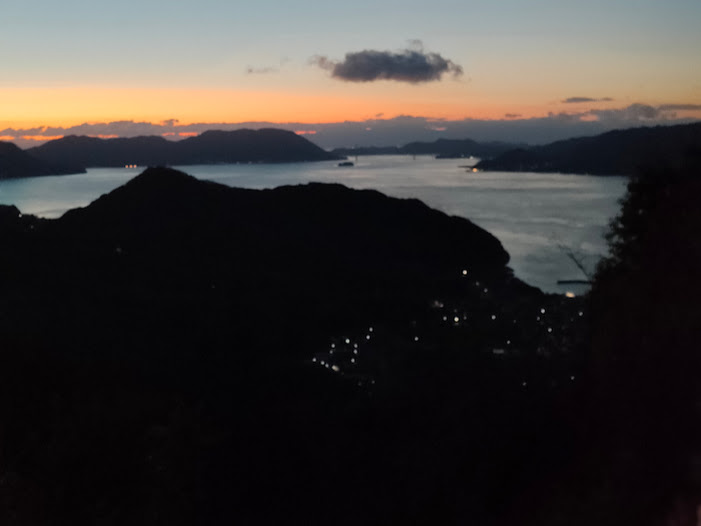 夜明け前の黒滝山