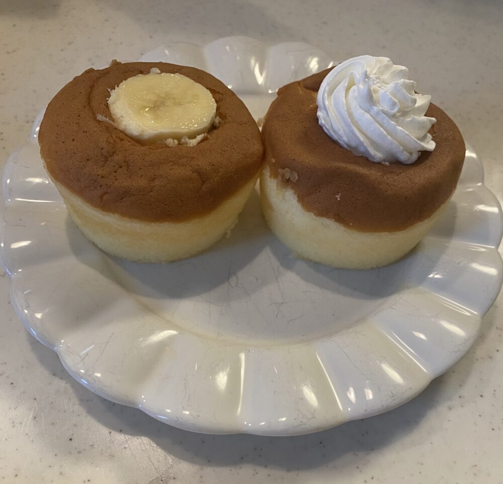 カップケーキとクリーム