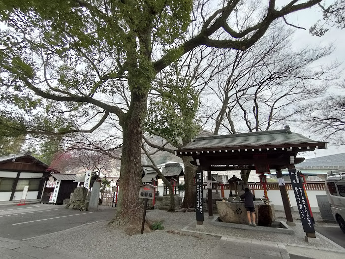 たくさんのお社