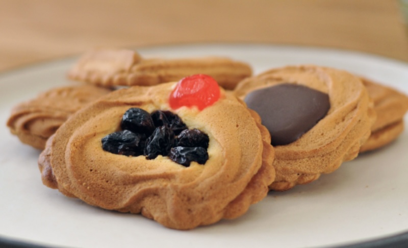 京都の洋菓子店「村上開新堂」のロシアケーキ