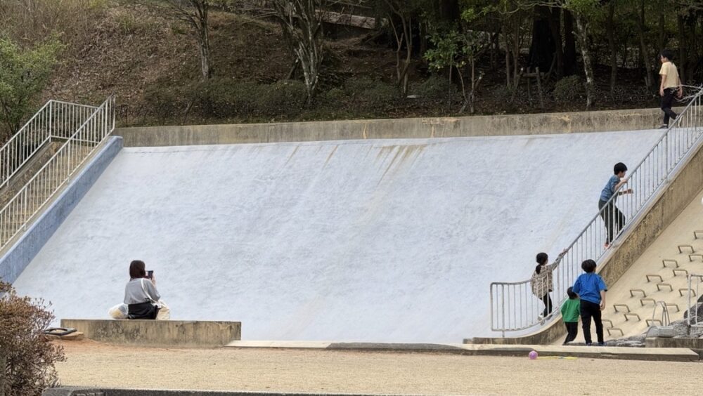 滑り台