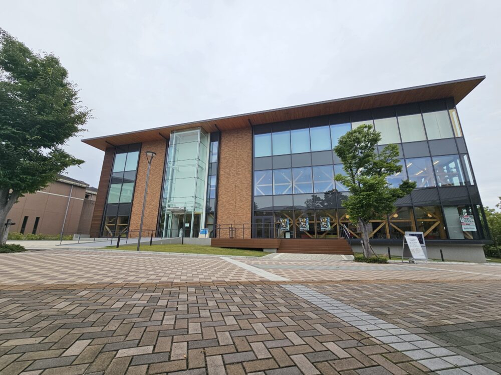 桃山学院大学エレノア館