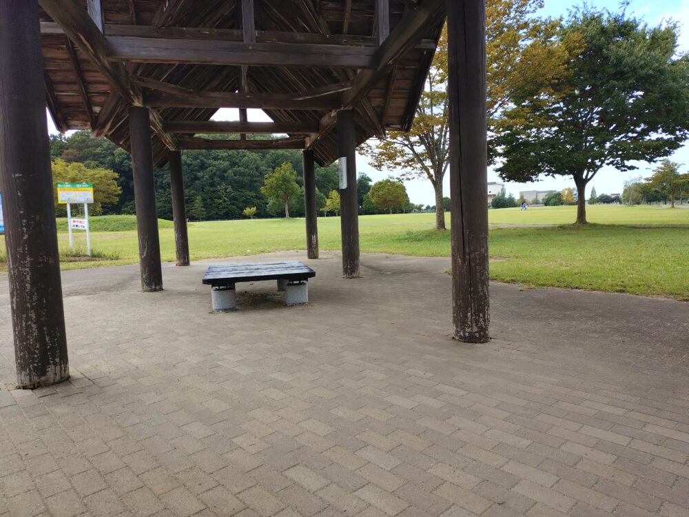 モリリン加瀬沼公園ベンチ